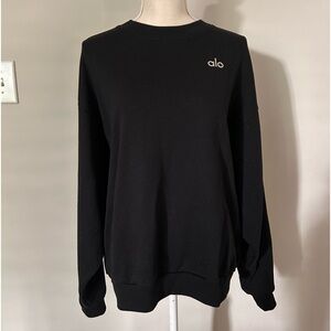 ALO Black Accolade Crew Neck Pullover